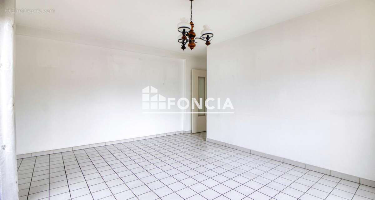 Appartement à MEULAN