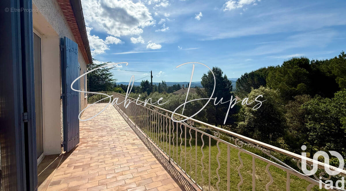 Photo 1 - Maison à SAINT-SATURNIN-LES-APT