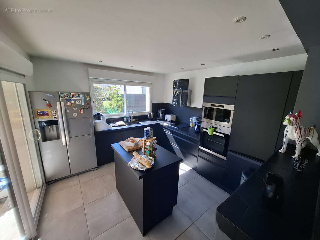 Maison à FONTVIEILLE