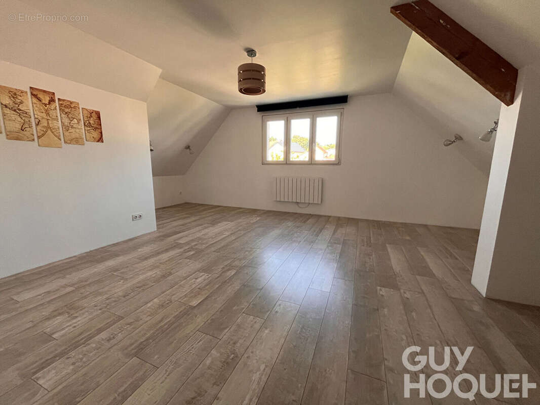 Maison  entièrement rénovée - photo 9