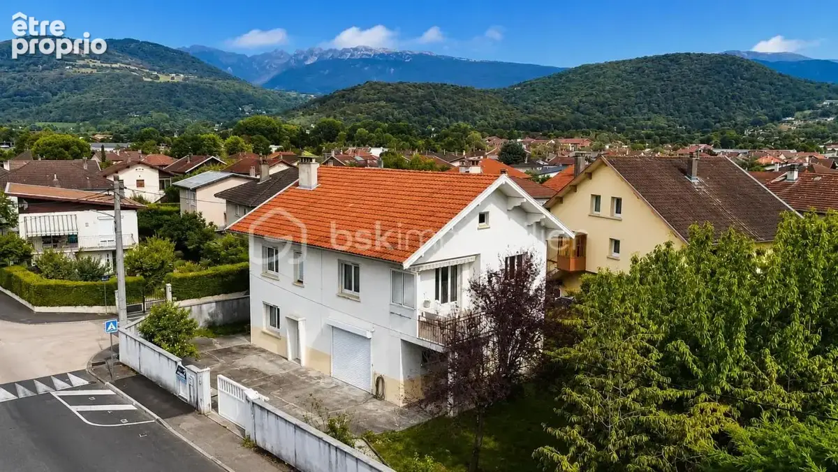 Maison familiale avec jardin de 700 m² – Quartier de la Commanderie – Échirolles - photo 2