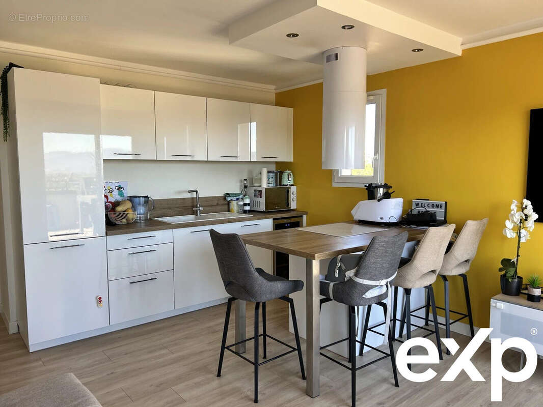 Appartement à MALLEMORT