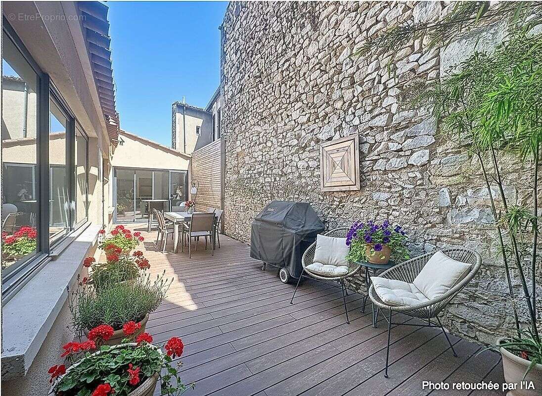 Maison à NIMES