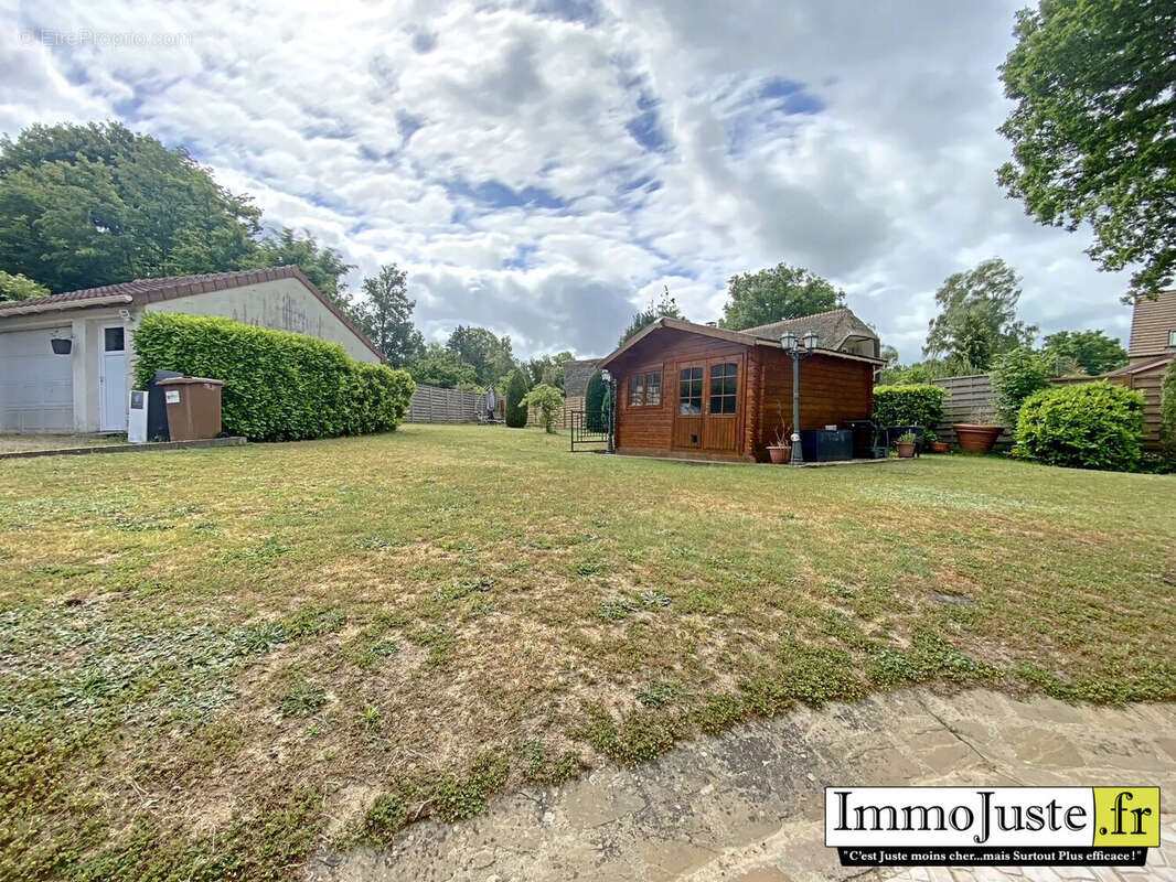 Maison à SAINT-REMY-L'HONORE