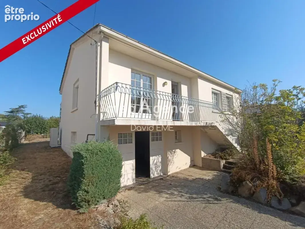 Maison à AIZENAY