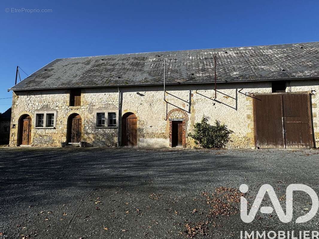 Photo 2 - Maison à LEVROUX