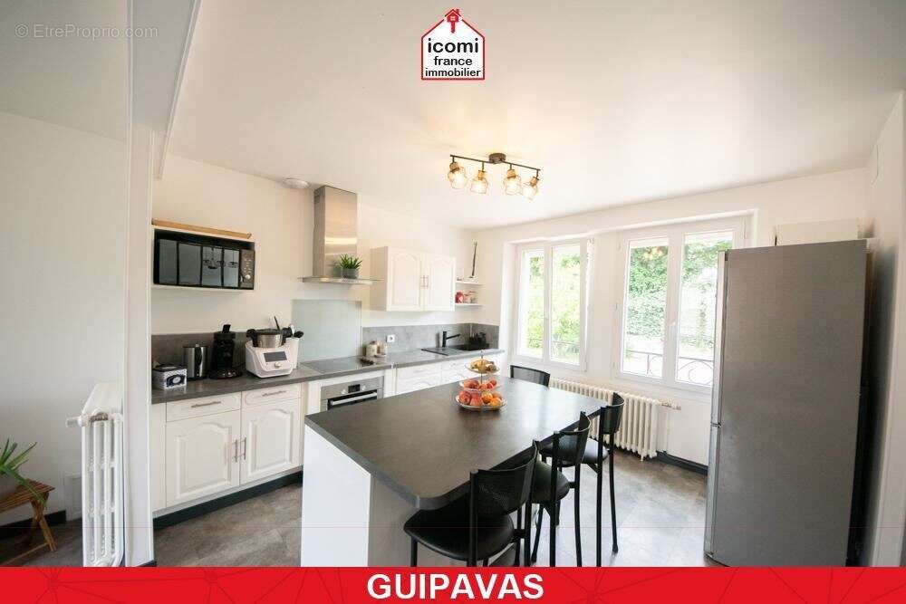 Maison à GUIPAVAS