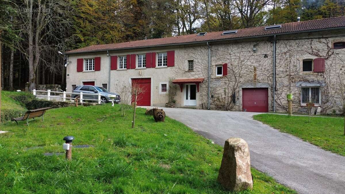 Maison à LES MARTYS