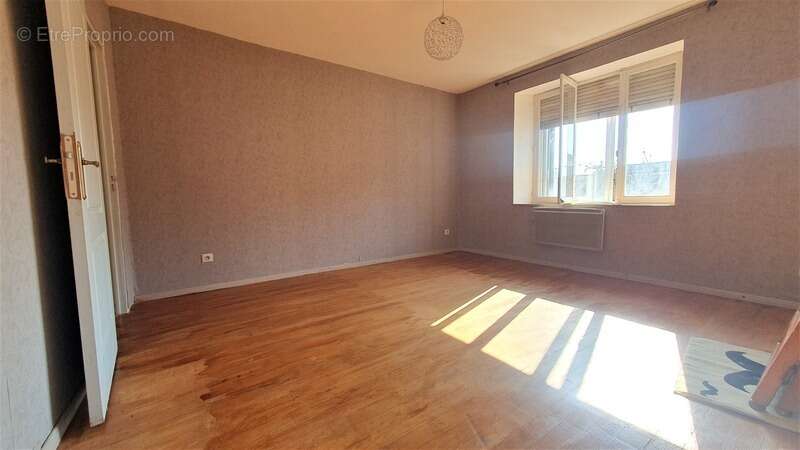 Maison à LUXEUIL-LES-BAINS