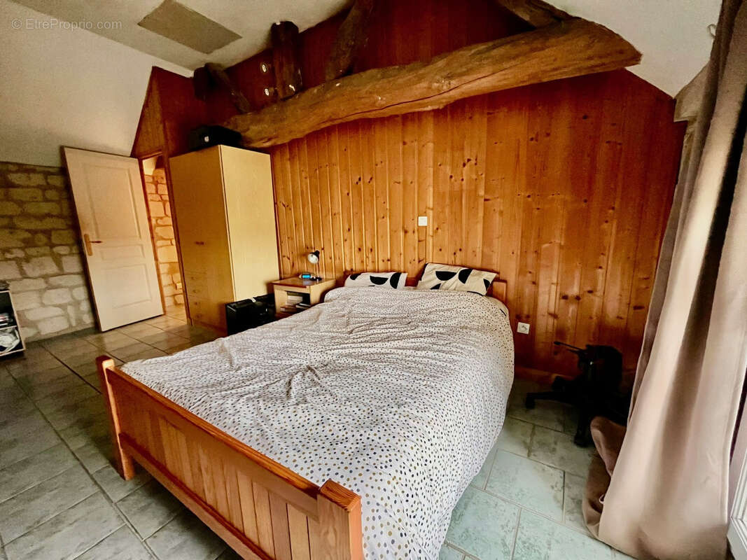 Maison à EPIEDS