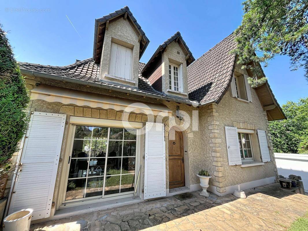 Maison à BRIVE-LA-GAILLARDE