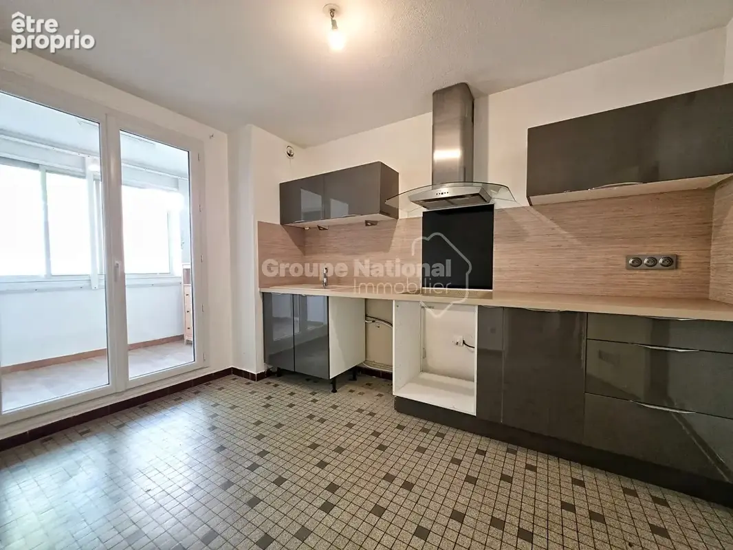 Appartement 3 pièces 70m² - MIRAMAS - photo 3