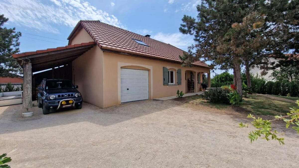 Maison 124 m² à Jaillon  - photo 3