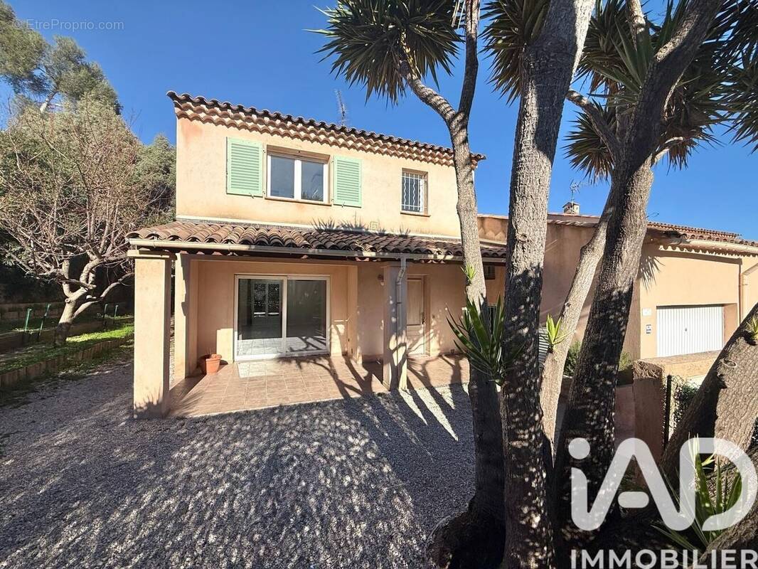 Photo 1 - Maison à VILLENEUVE-LOUBET