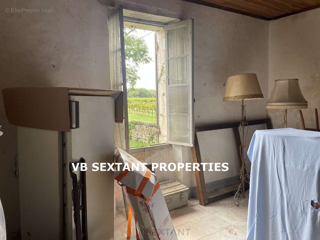 Maison à CIVRAC-SUR-DORDOGNE