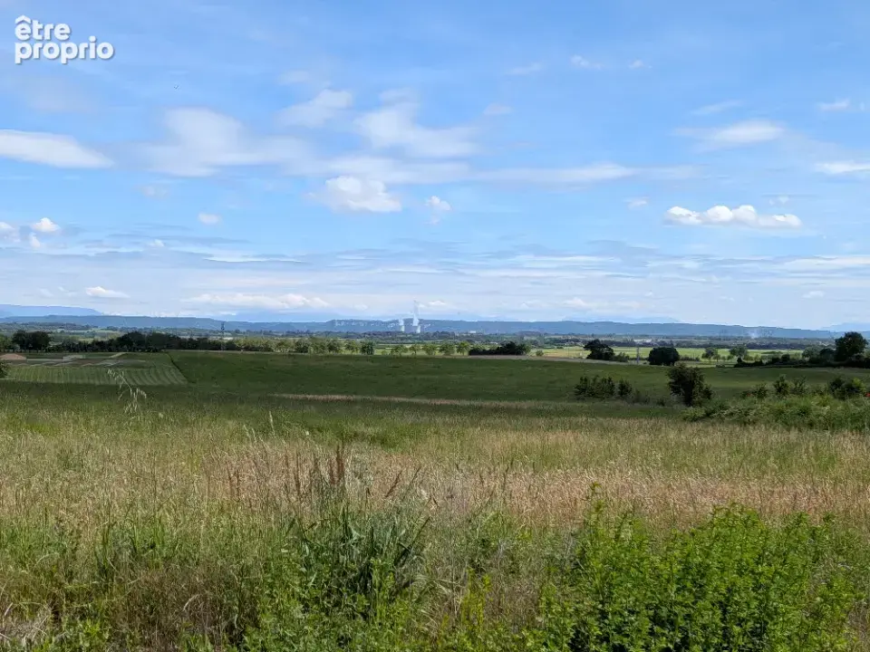 Photo Terrain à Bourg-Saint-Christophe au prix de 139 500€