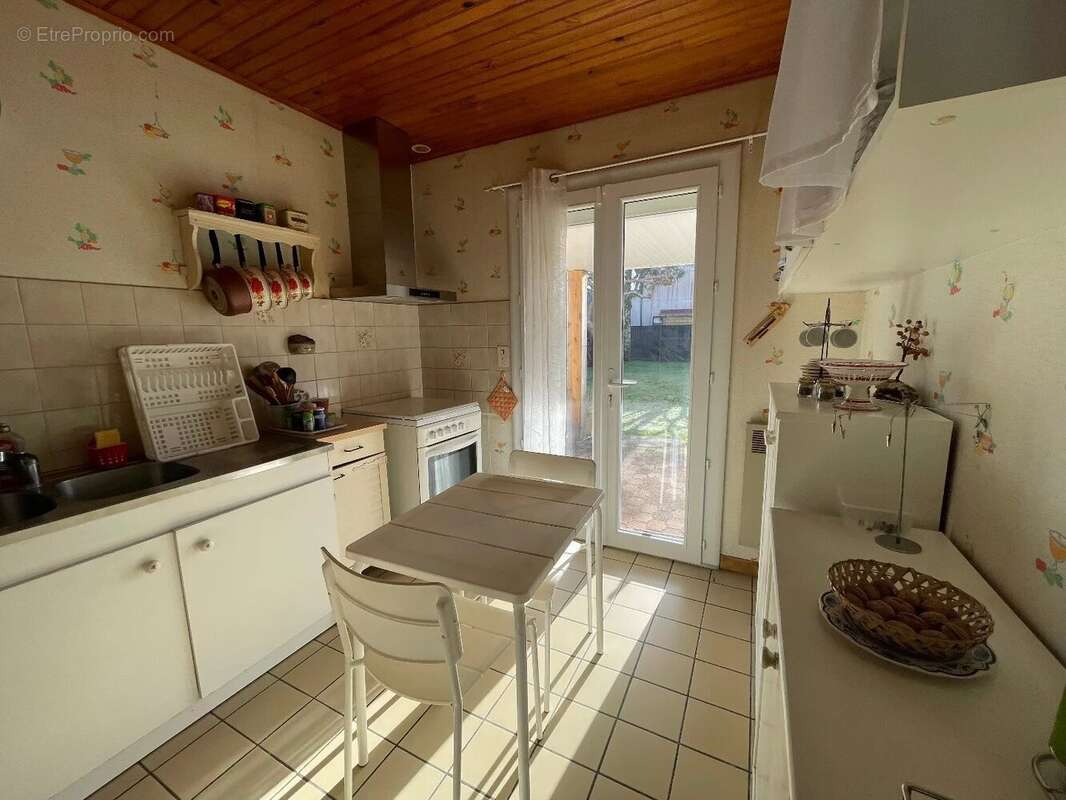 Maison à BENESSE-MAREMNE