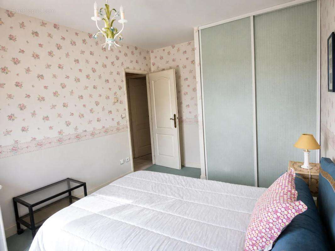 Maison de 5 pièces de 162 m² à Limoges - photo 10