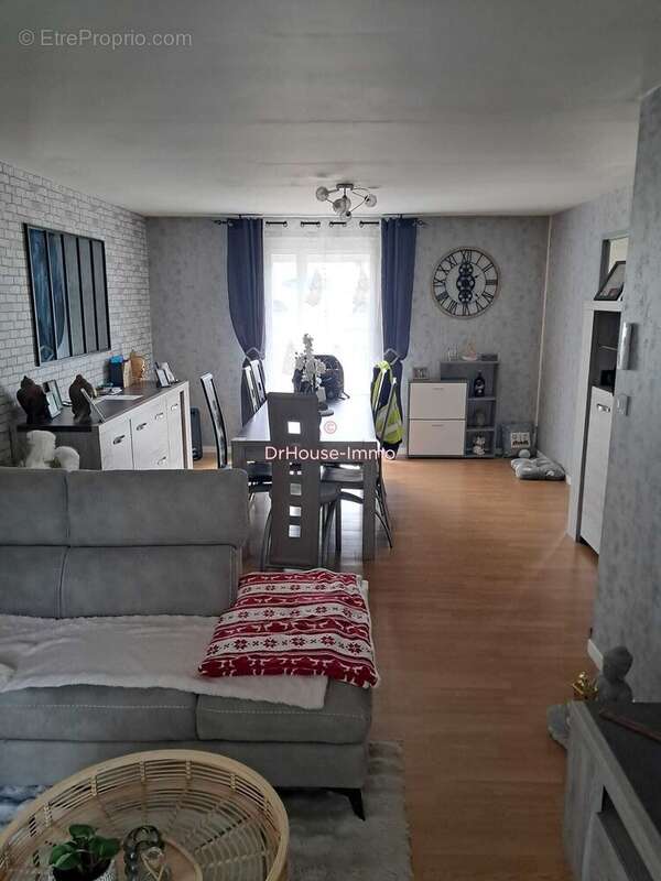 Maison à LE BREIL-SUR-MERIZE