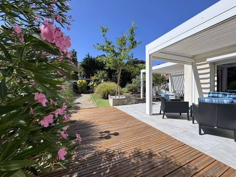 Maison à VILLETTE-D'ANTHON