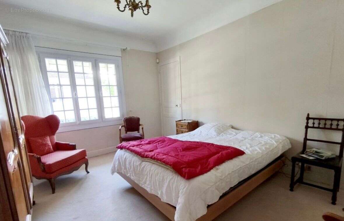 Maison à COMPIEGNE