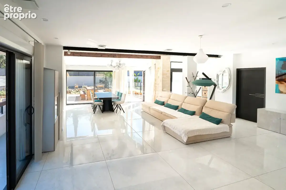 LA CADIÈRE-D'AZUR  Villa Contemporaine  de prestige  7 PIÈCES  4 CHAMBRES - photo 3