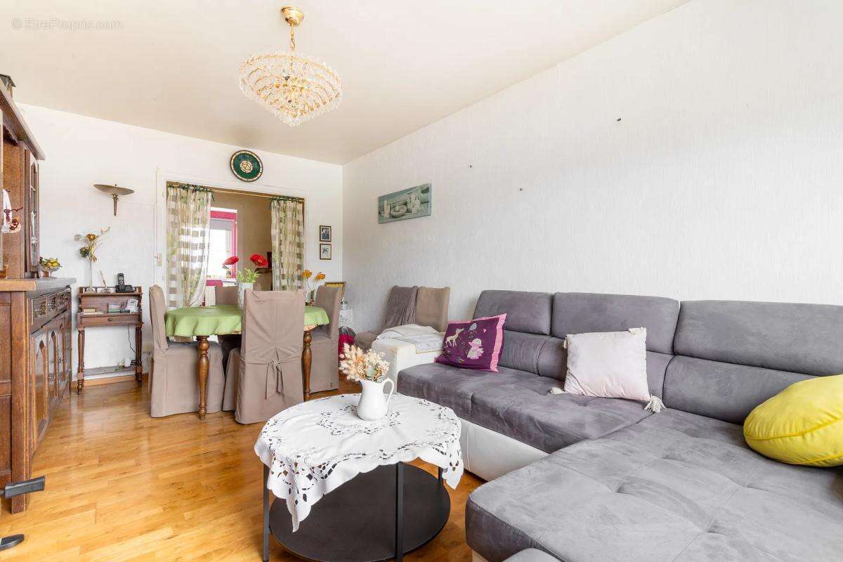 Appartement à MARCQ-EN-BAROEUL