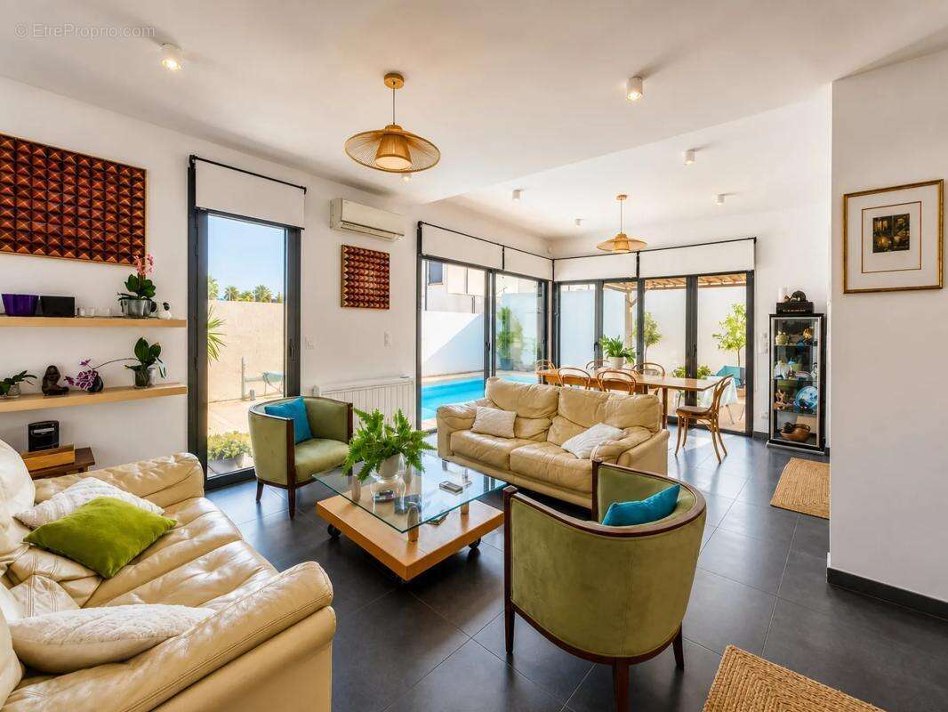 Belle villa contemporaine de 5 pièces de 136 m² à Perpignan Sud - photo 4