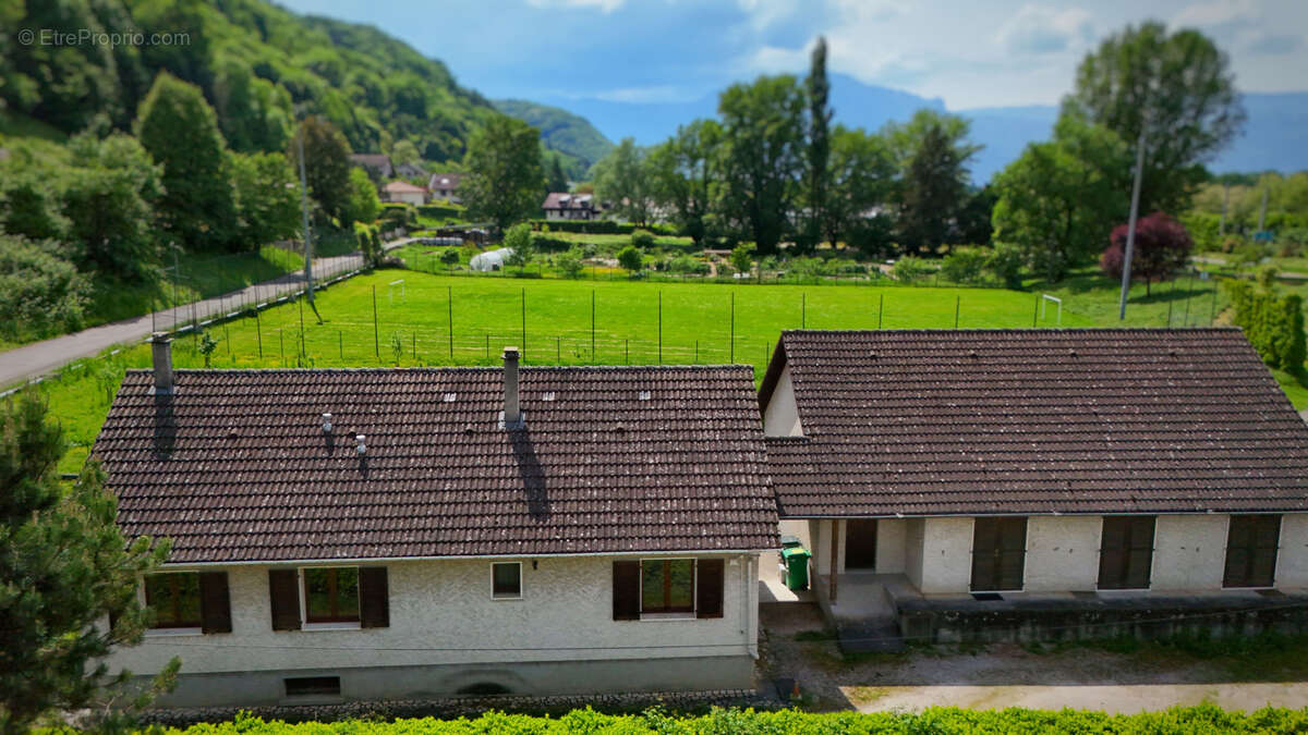 Maison à GIERES