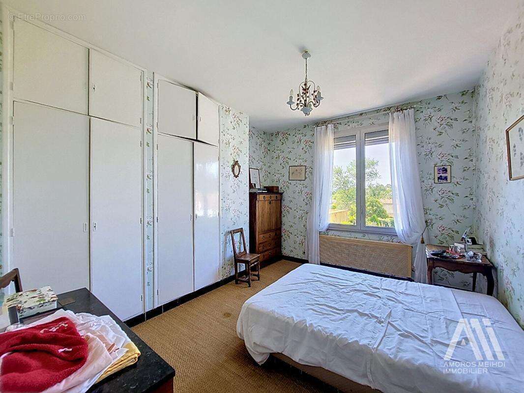 Maison à CARNOULES