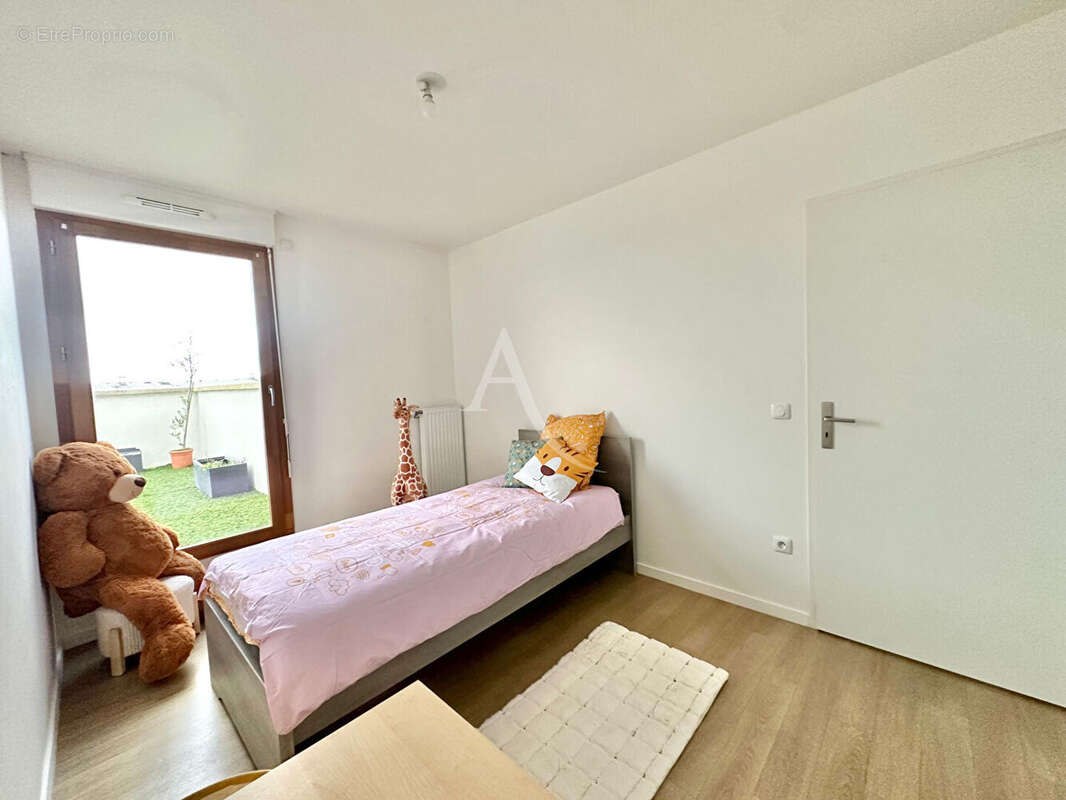 Appartement à BUSSY-SAINT-GEORGES