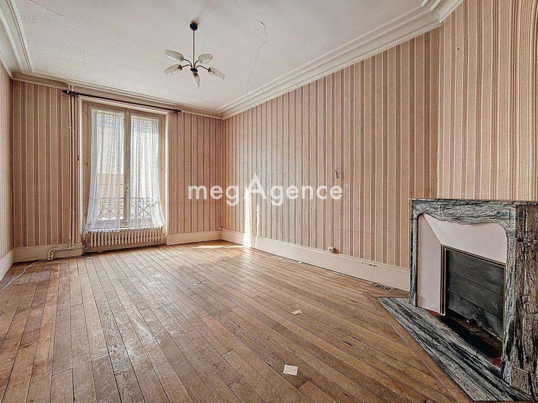 Appartement à FLINS-SUR-SEINE