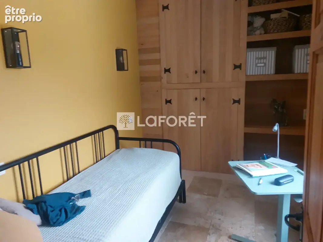 Maison entierement renovee 84 m² - photo 11