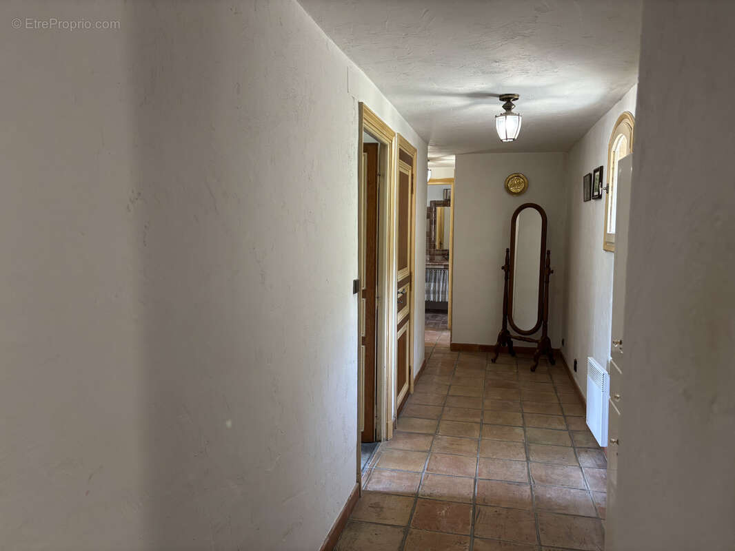 Maison à DRAP