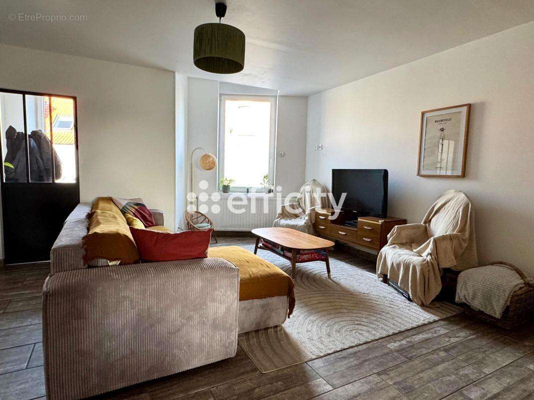 Maison à FOURNES-EN-WEPPES