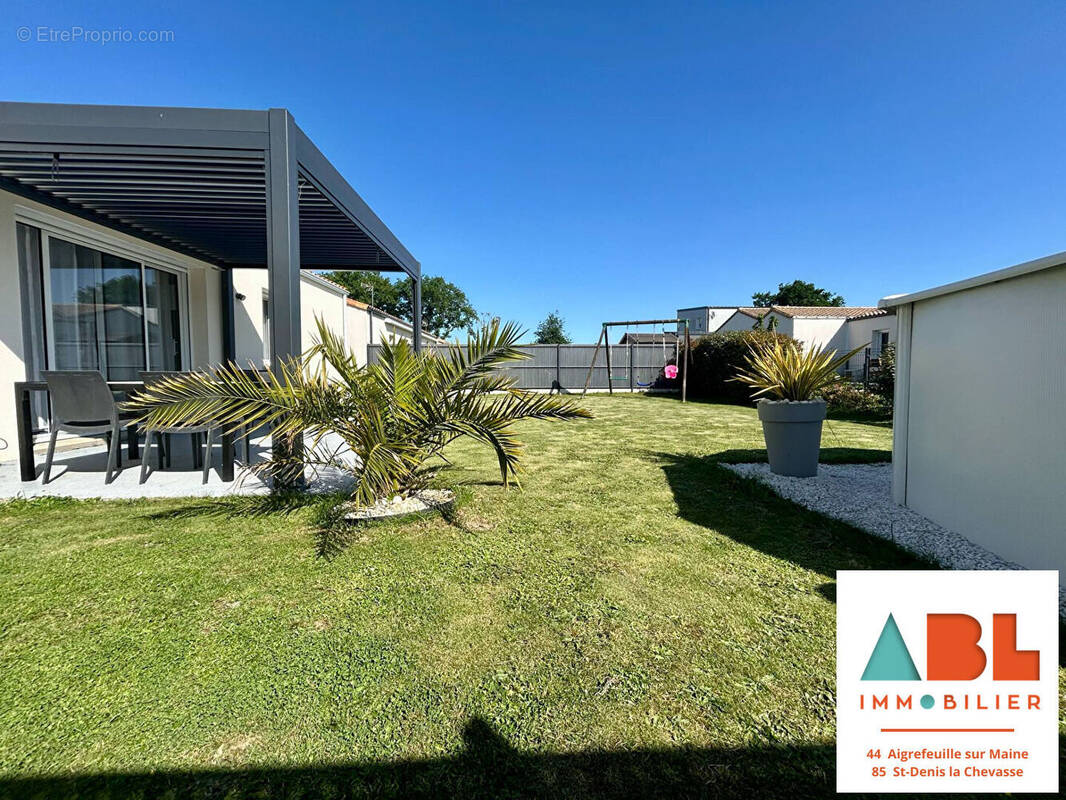 Maison à BELLEVILLE-SUR-VIE