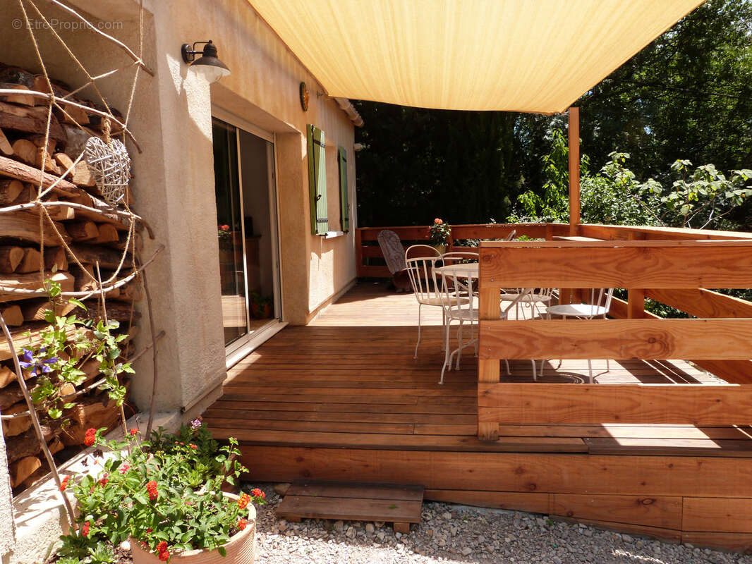 Maison à LES PLANS