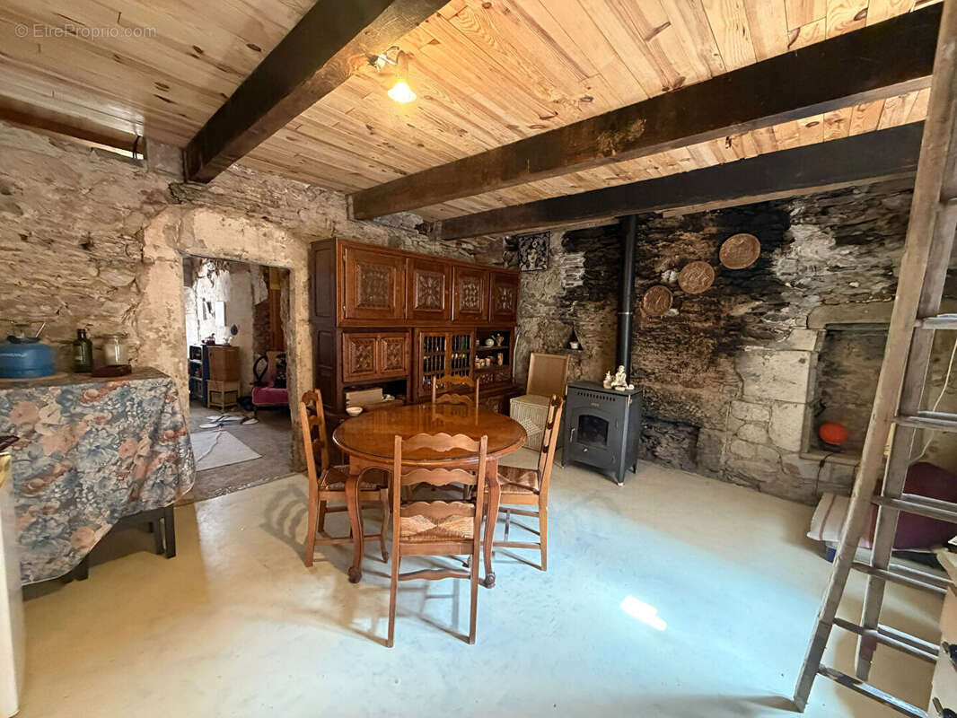 Maison à CASTELNAU-PEGAYROLS