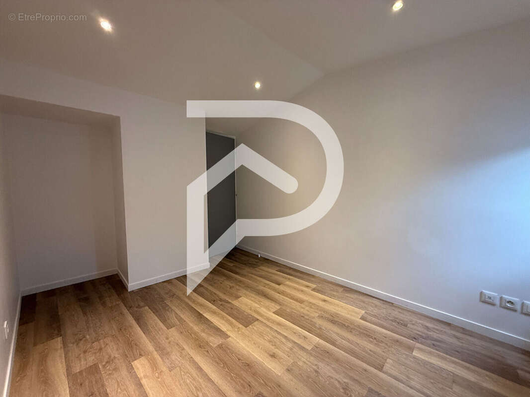 Appartement à SURGERES