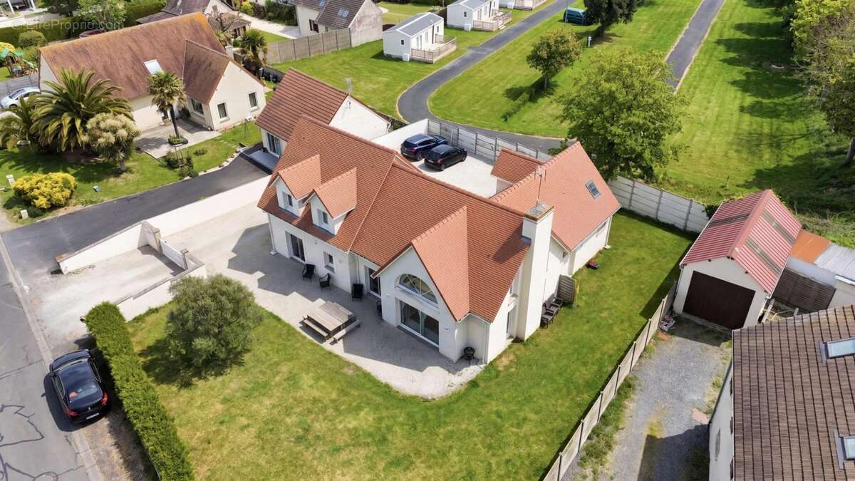 Maison à TRACY-SUR-MER