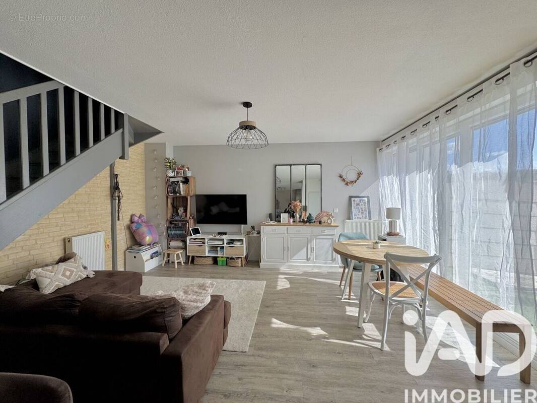 Photo 1 - Maison à ARTIGUES-PRES-BORDEAUX