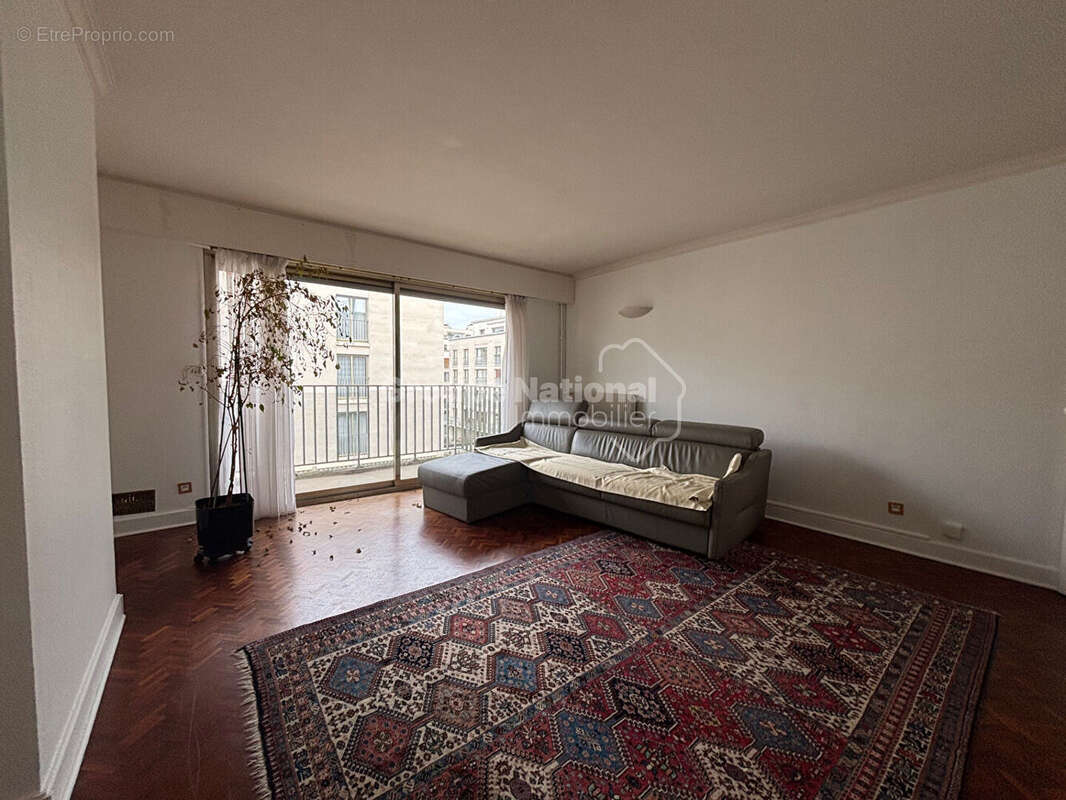 Appartement à VERSAILLES