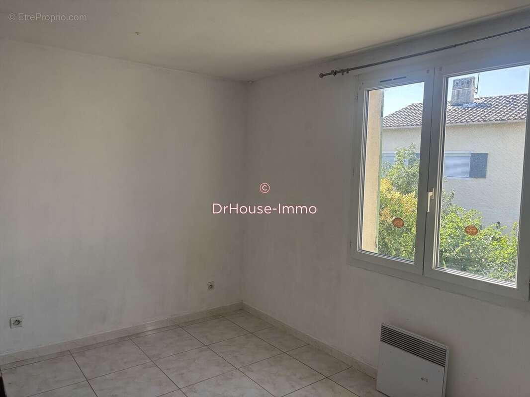Maison 71 m² à Berre-L'etang  - photo 16
