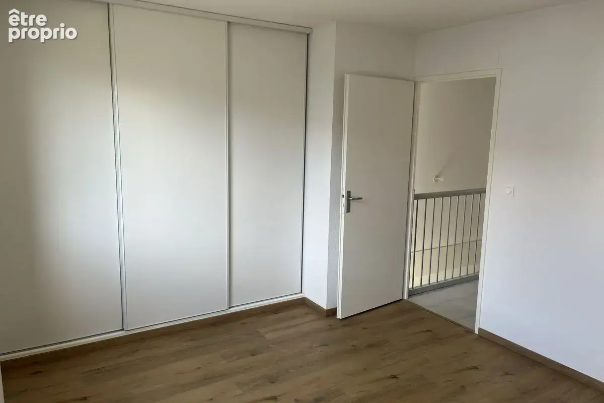 Maison récente T4  de 90 m² à Grisolles - photo 7