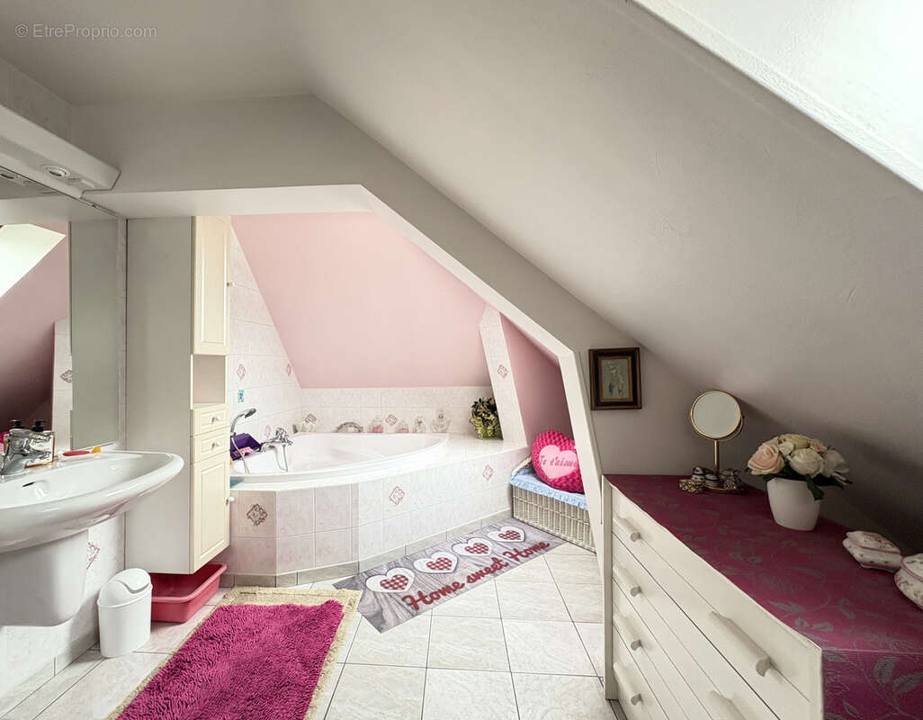 Maison à ORMESSON-SUR-MARNE