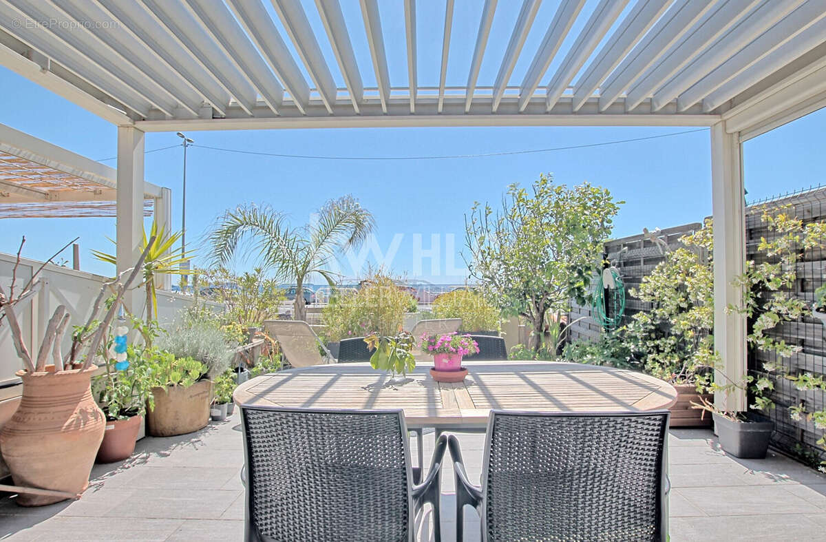 Maison 86 m² à Mandelieu-La-Napoule  - photo 2