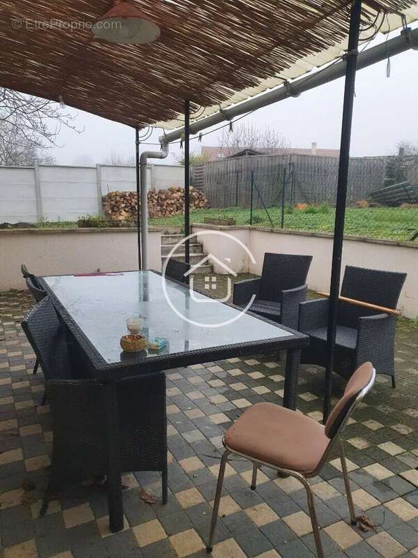 Maison à LAILLY-EN-VAL