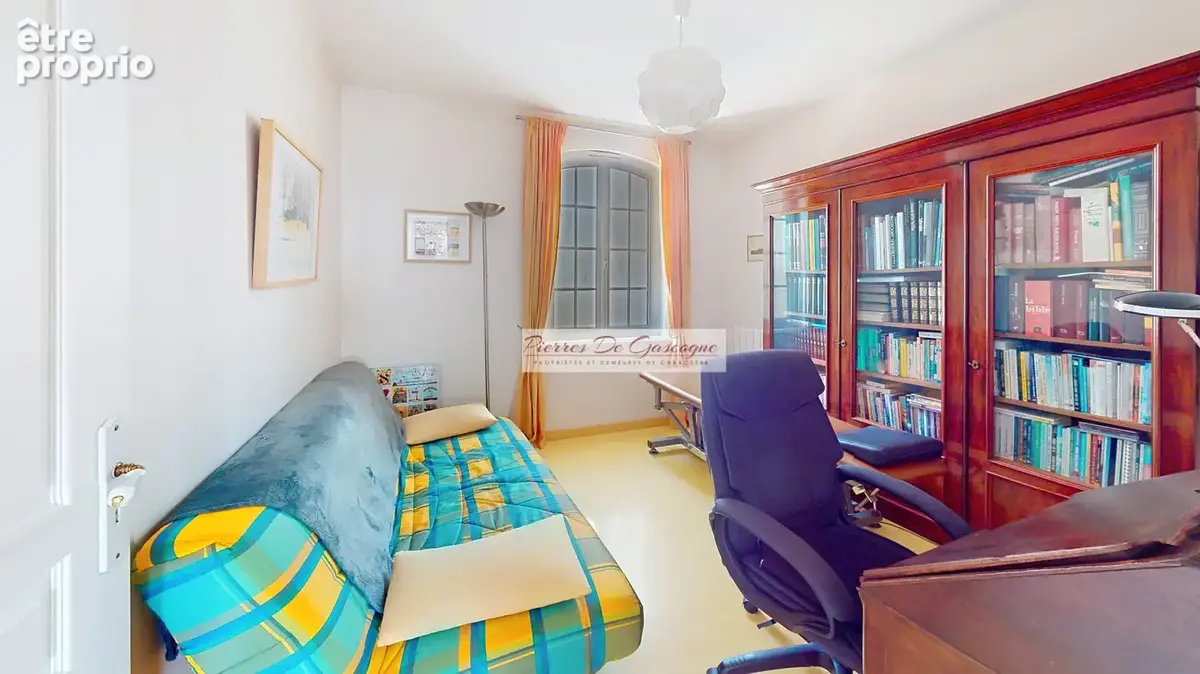 Propriété de campagne – maison principale, maison d’amis, parc avec piscine - photo 17