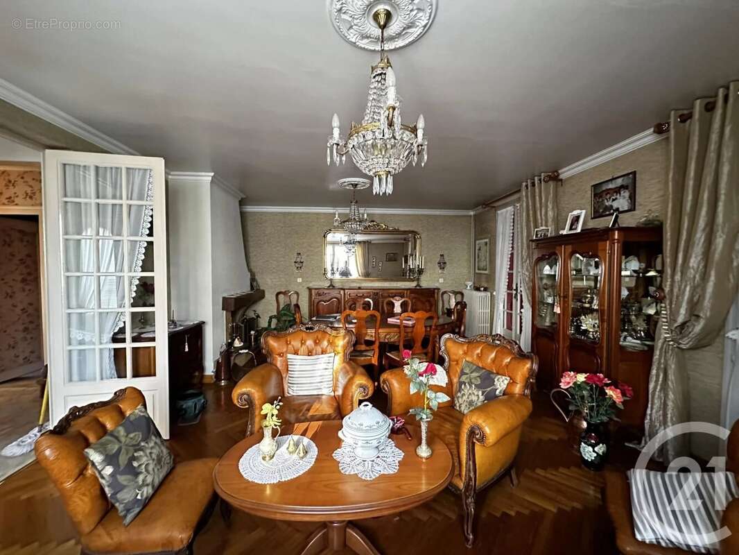 Maison à COUTURE-D&#039;ARGENSON