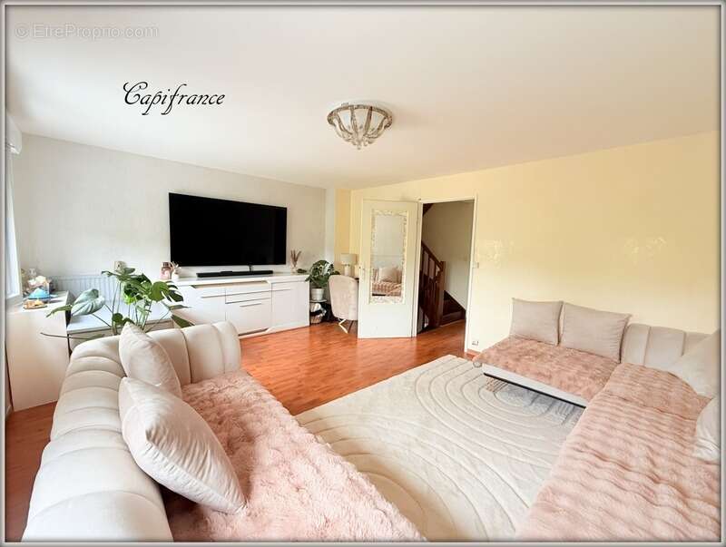 Maison à AULNAY-SOUS-BOIS